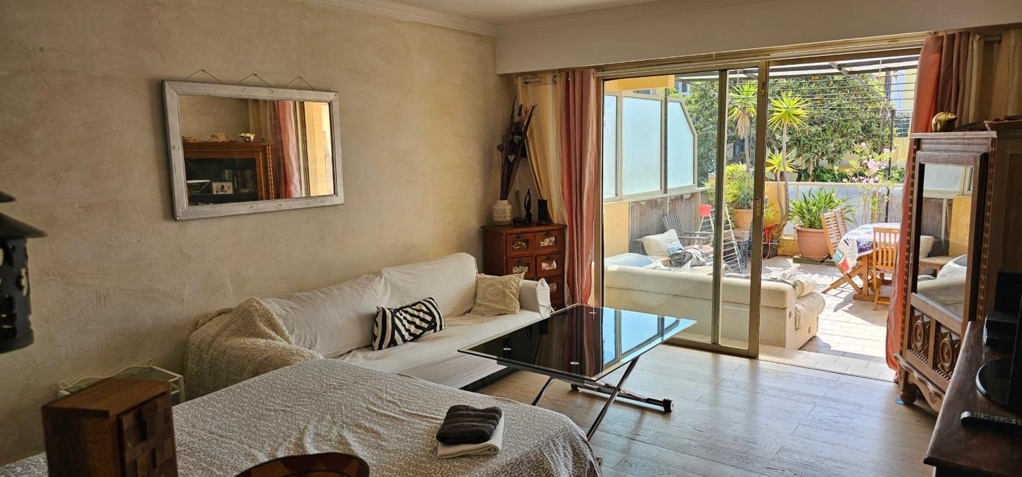 Appartement Angela Golfe-Juan Exteriér fotografie