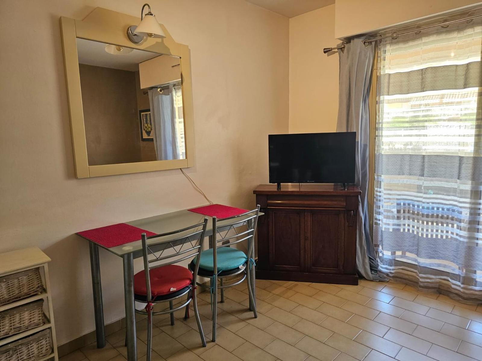 Appartement Angela Golfe-Juan Exteriér fotografie